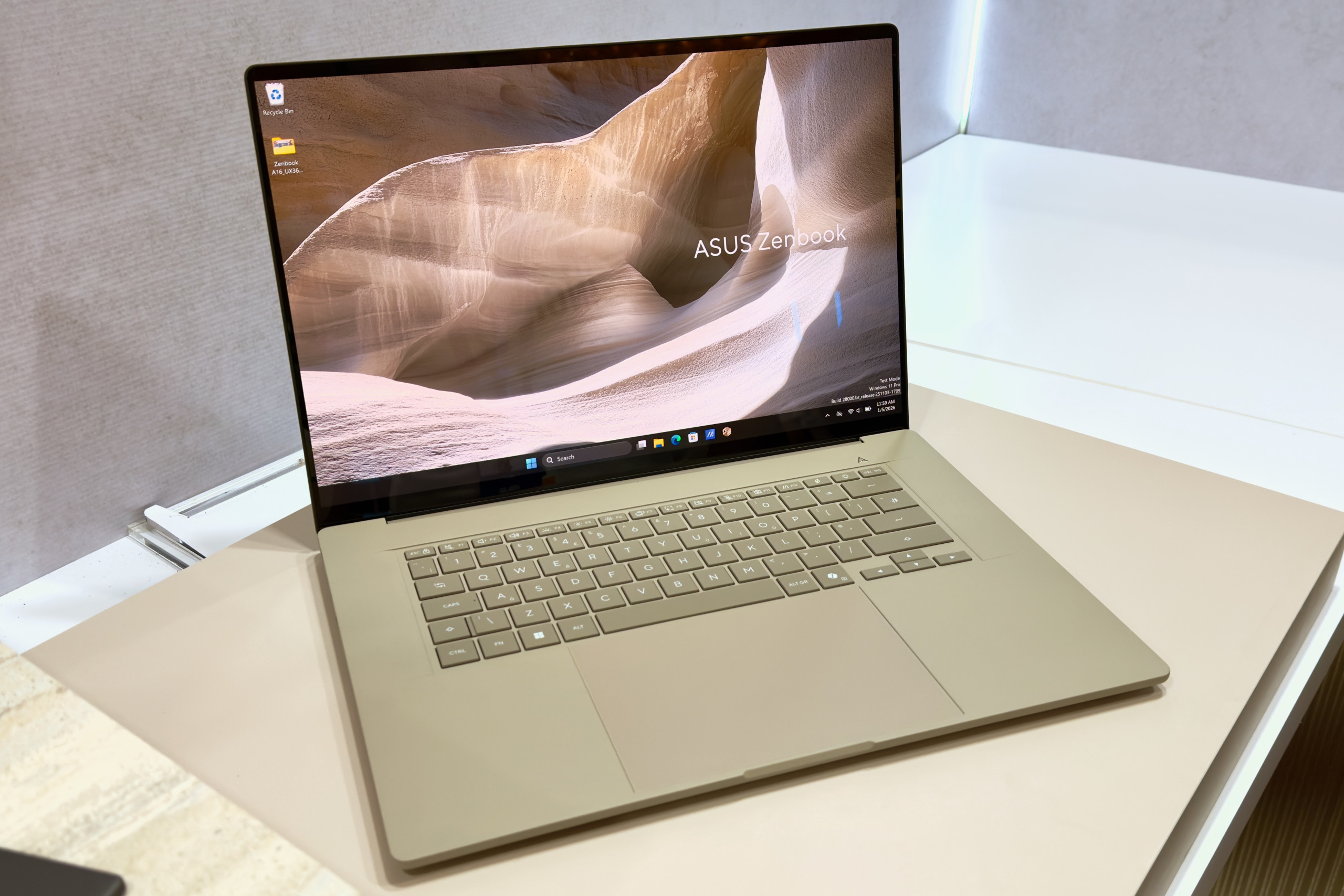 Materials Matter: How Laptops Are Redefining Premium with Carbon Fiber and Advanced Alloys
