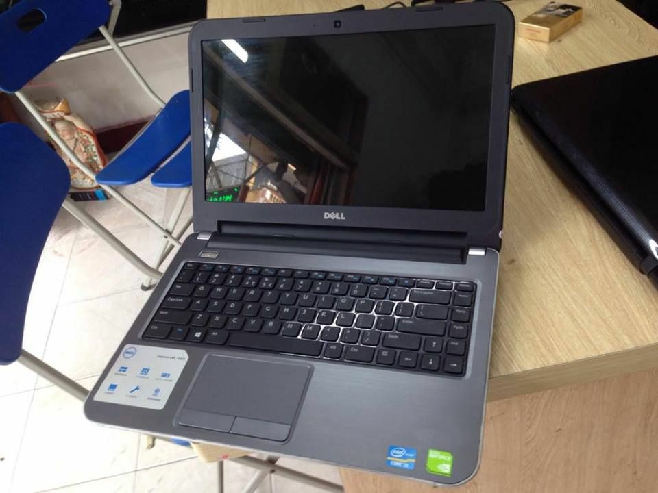 gaming laptop