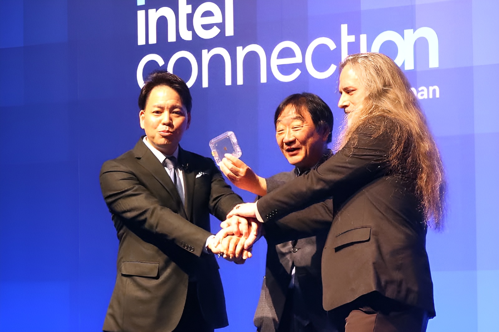 Intel Unveils ZAM Memory: A Radical New Approach to High-Performance Computing and Thermal Efficiency