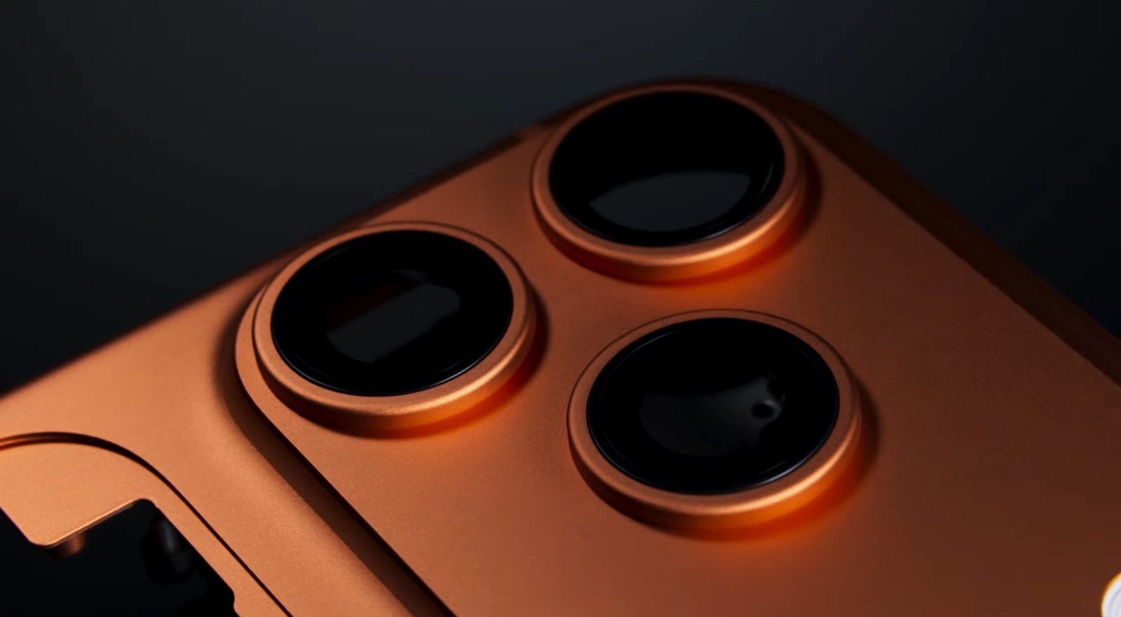 iPhone 17 Pro Max Hits 10 Million Sales in China in Just 150 Days—Cosmic Orange Drives Unprecedented Demand