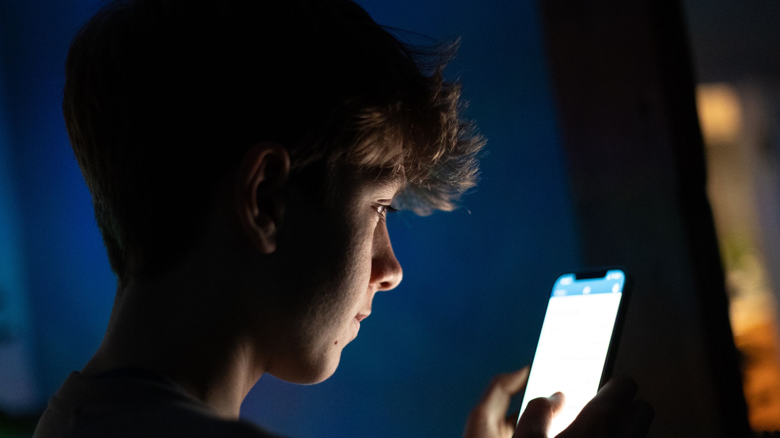 UK Regulator Slaps Reddit With $19.6M Fine Over Children’s Data Risks—And Age Verification Fails
