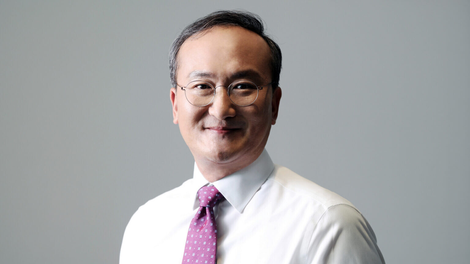 Intel Foundry's New Leadership Signals Shift Toward Advanced Packaging Dominance