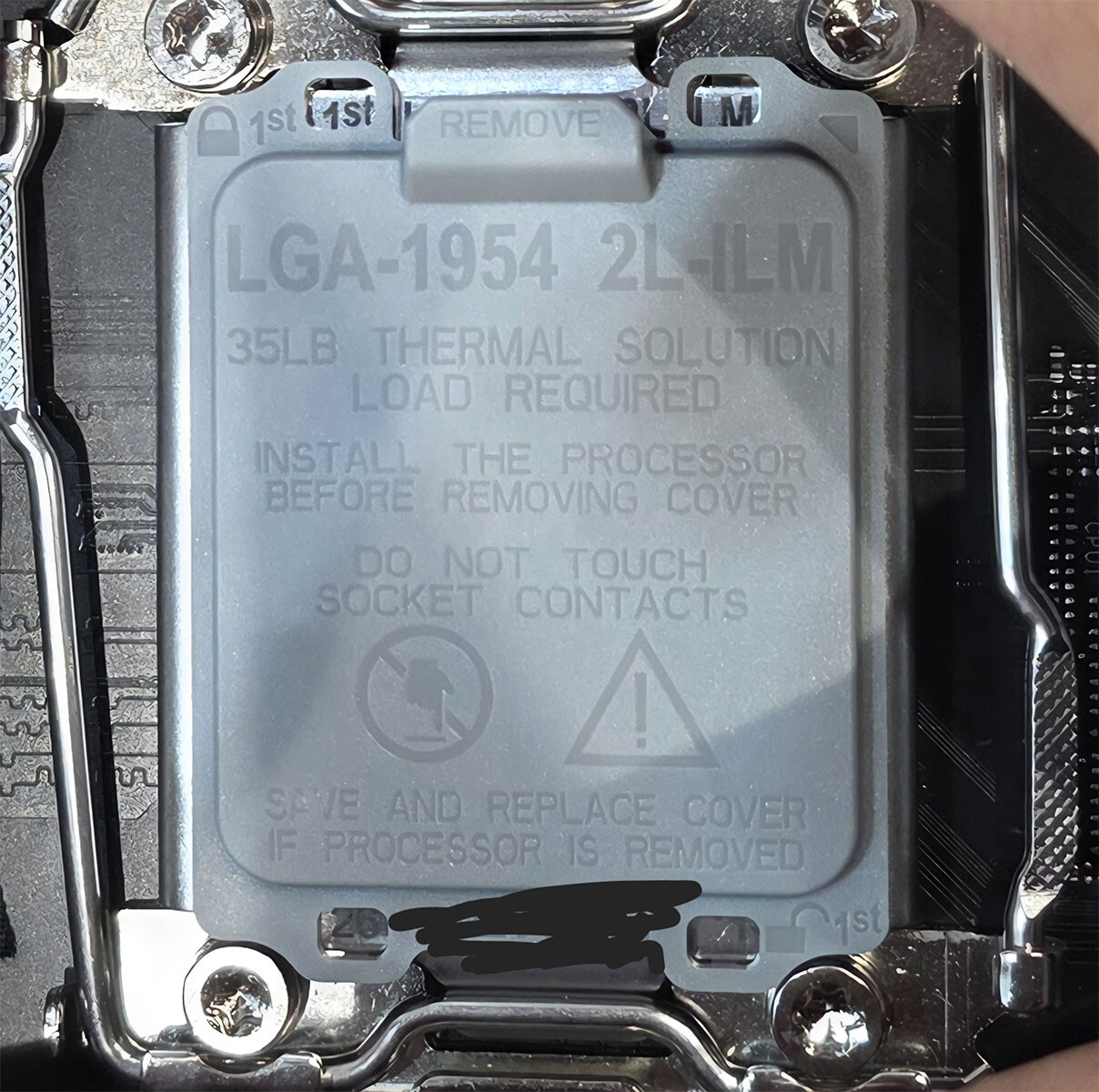 Intel's Nova Lake Desktop Platform Introduces Next-Gen Socket with 2-Lever ILM