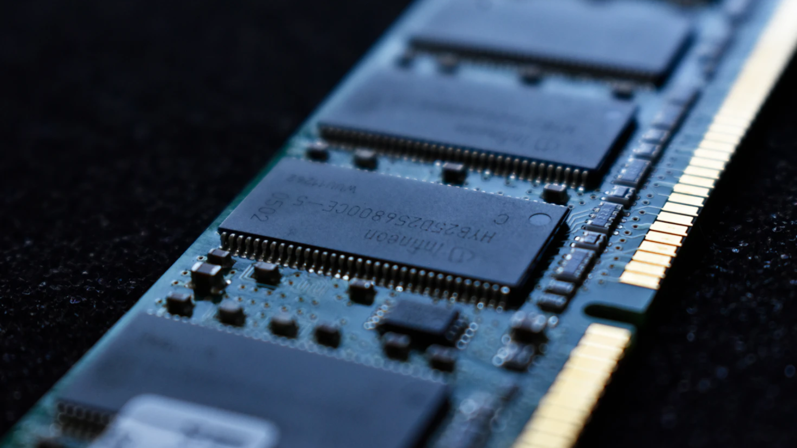 RAM Prices Surge to New Highs: Samsung’s Sharp Hike Signals Worse to Come