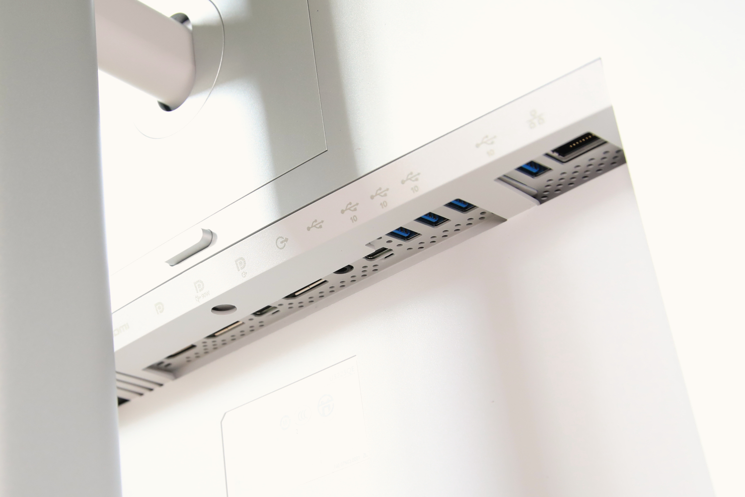 The 2026 USB-C Monitor Revolution: Power, Portability, and Precision Redefined