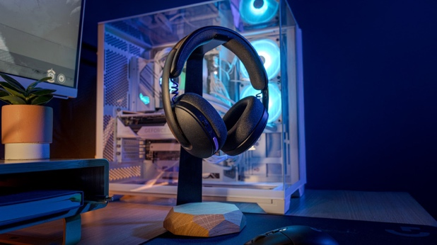 Logitech G325 Lightspeed: A $80 Wireless Headset That Tries to Escape the Gaming Cave