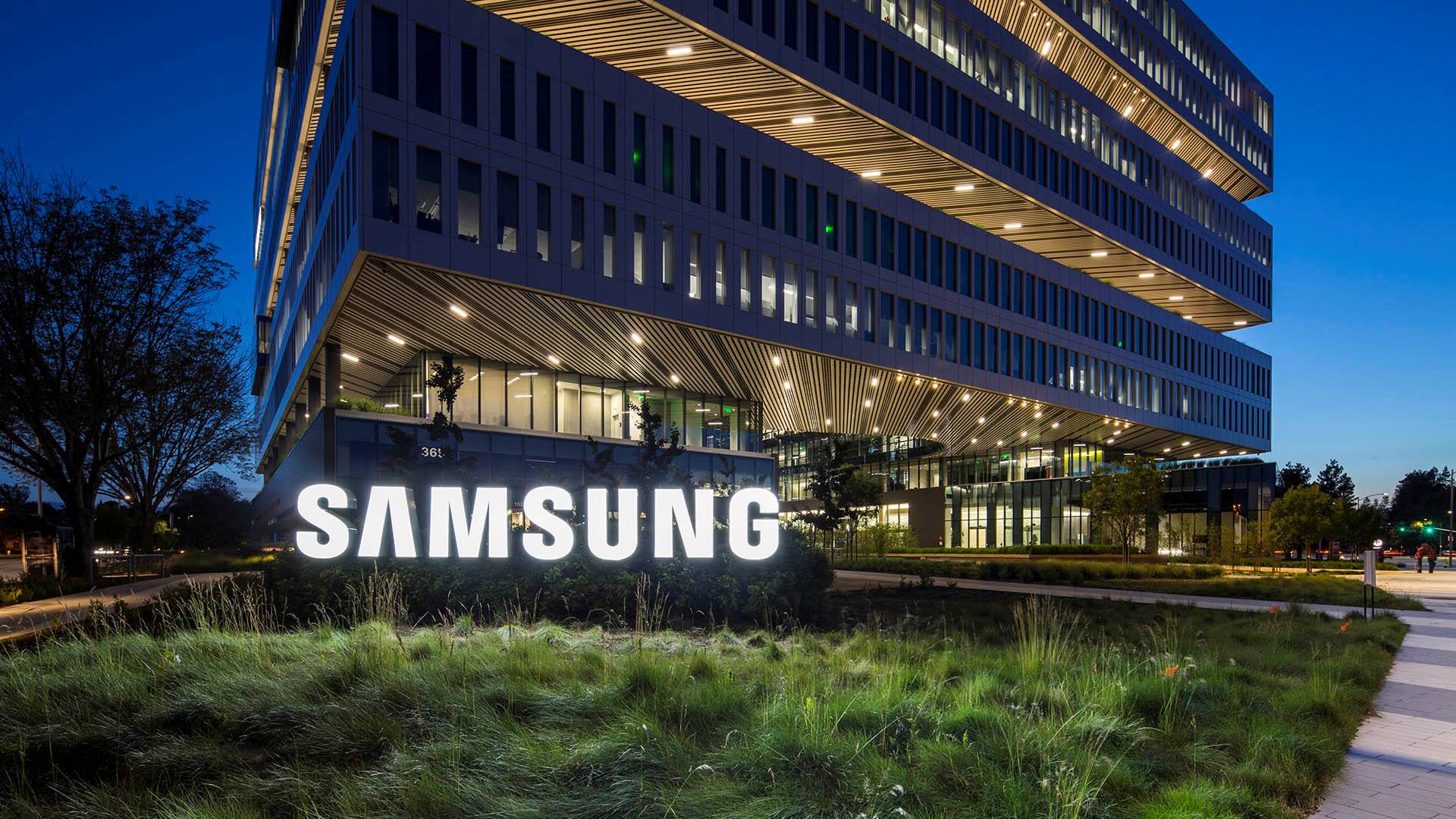 The Hidden Power of Samsung's DRAM: Why Conventional Memory Still Rules