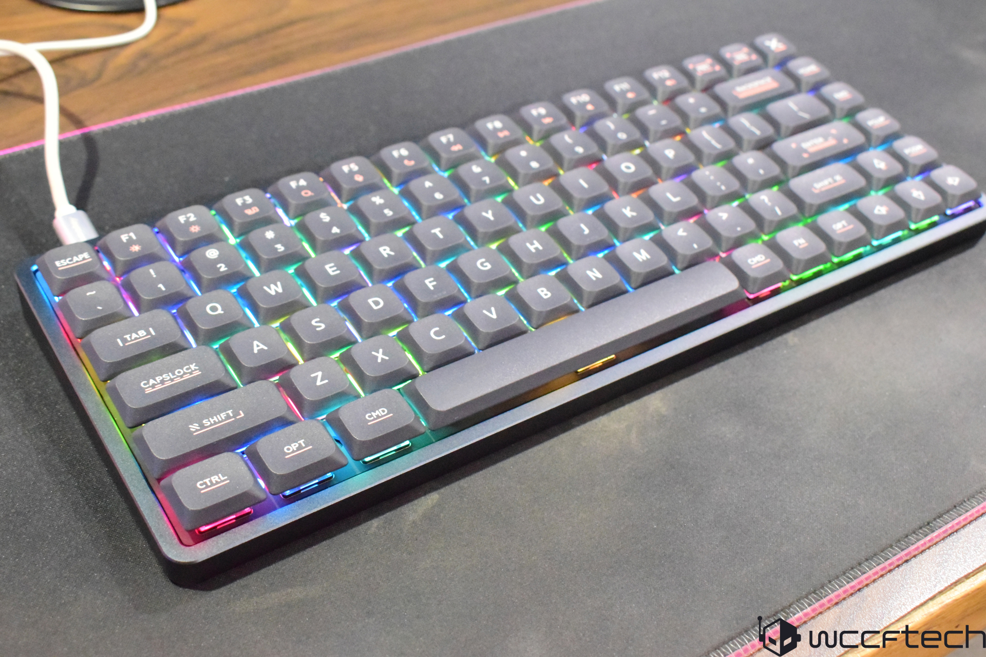 The IQUINIX Magi75: A Silent Keyboard That Redefines Office Productivity