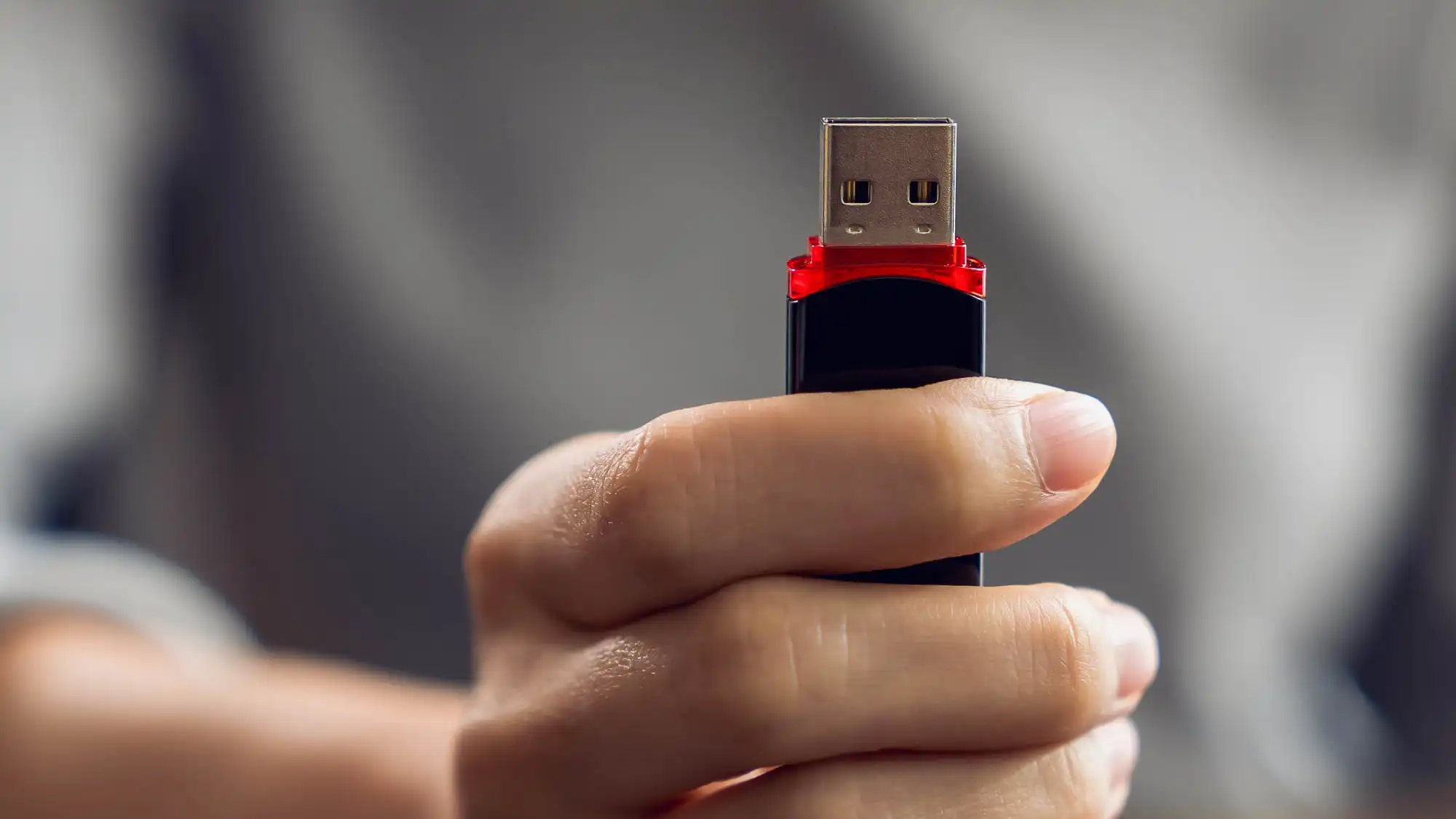 USB Drives Transform into On-the-Go PC Recovery Kits