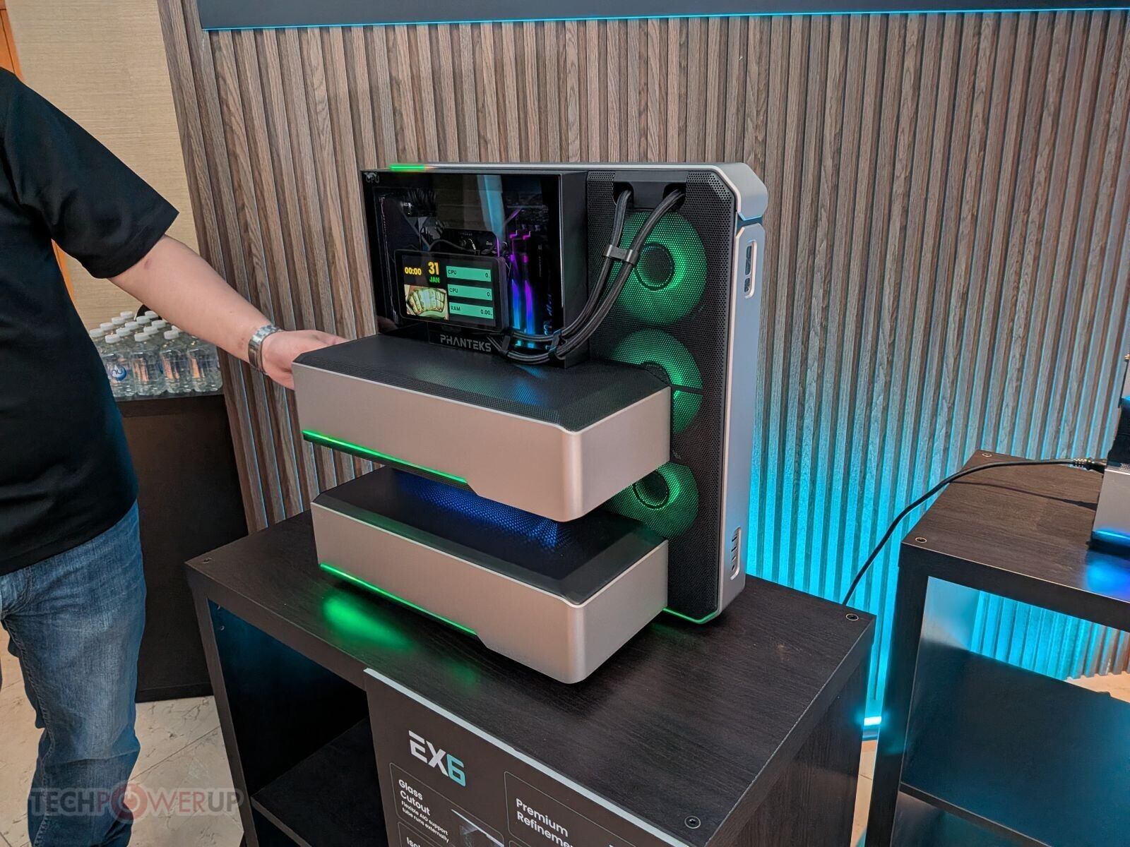 Phanteks Redefines Workstation Cooling with EX-Series Cases and AMP PSUs